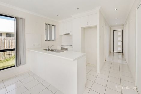 Property photo of 13 Sylvana Avenue Gracemere QLD 4702