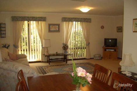 Property photo of 10 Fabian Close Willetton WA 6155