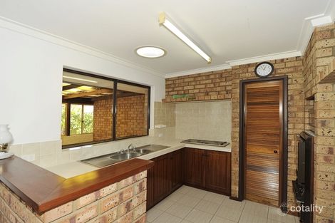 Property photo of 15 Oaklands Avenue Halls Head WA 6210