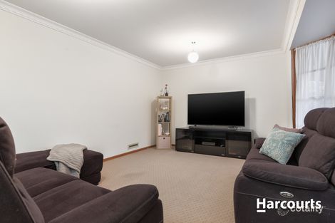 Property photo of 4 Amelia Close Beaconsfield VIC 3807