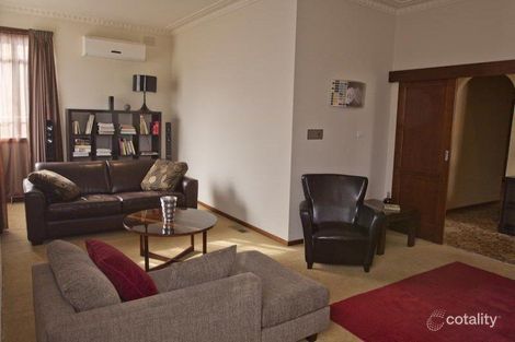 Property photo of 10 Lyne Grove Brunswick West VIC 3055