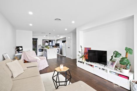 Property photo of 11/9 Tallowwood Street Seven Hills QLD 4170