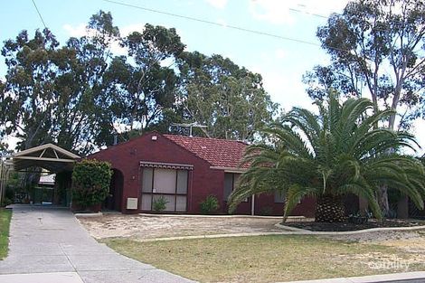 33 James St, Gosnells, WA 6110