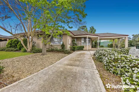 Property photo of 6-8 Marina Drive Melton VIC 3337