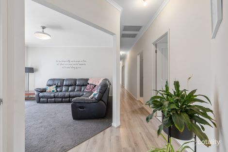 Property photo of 71 Reusch Drive Nuriootpa SA 5355