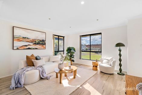 Property photo of 18 Aaron Cove Rutherford NSW 2320
