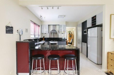 Property photo of 1 Philden Way Spring Gully VIC 3550