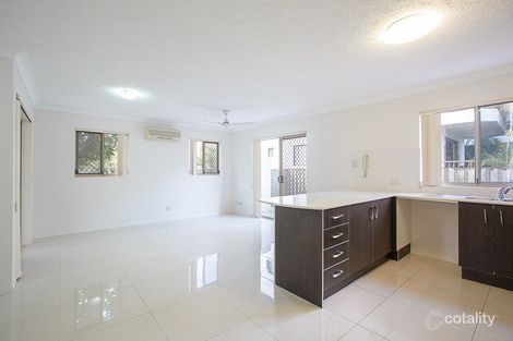 Property photo of 2/20 Oleander Avenue Biggera Waters QLD 4216
