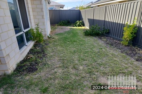Property photo of 6 Oldfield Chase Brabham WA 6055