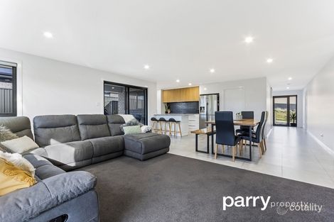 Property photo of 2/28 Lakeside Drive Kings Meadows TAS 7249
