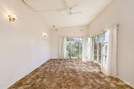 Property photo of 104 Hume Street Greensborough VIC 3088