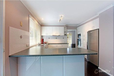 Property photo of 4 Highview Drive Farmborough Heights NSW 2526