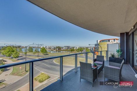 12/1 Woodward Way, Caroline Springs, VIC 3023