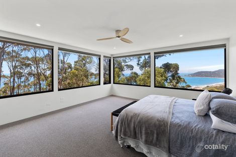 Property photo of 13/14 Skyline Court Lorne VIC 3232