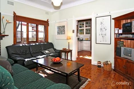 27a Woodland St, Marrickville, NSW 2204