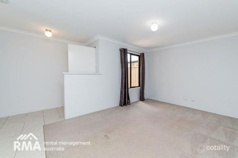 Property photo of 8B Hazlett Way Canning Vale WA 6155