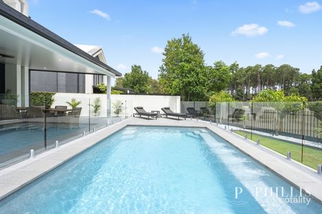 Property photo of 2334 Meliah Close Hope Island QLD 4212