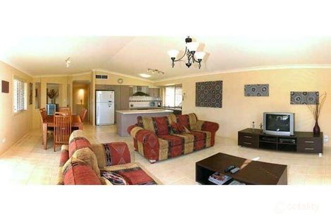 14 Paradise St, Nerang, QLD 4211