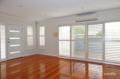 Property photo of 3/54 Lane Crescent Reservoir VIC 3073