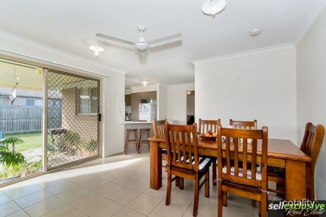 Property photo of 14 Broadleaf Place Ningi QLD 4511
