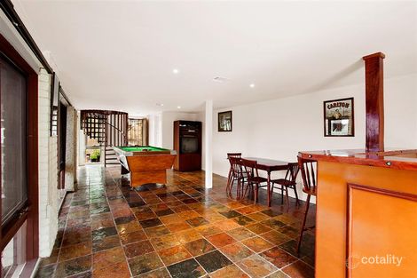 Property photo of 4 Tracey Place Greensborough VIC 3088