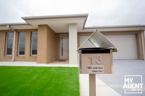 Property photo of 13 Drummoyne Street Tarneit VIC 3029