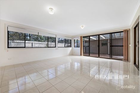 Property photo of 30 Millswyn Avenue Hampton Park VIC 3976