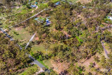 Property photo of 71 Yalkarra Crescent Wurdong Heights QLD 4680