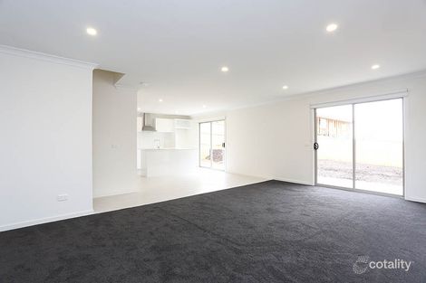 Property photo of 43 Altitude Drive Doreen VIC 3754
