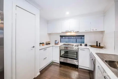 Property photo of 60 Andretti Avenue Lynbrook VIC 3975