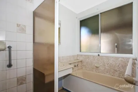 Property photo of 52 Nordsvan Drive Wodonga VIC 3690