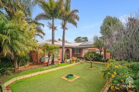 31 Andrew St, Kalamunda, WA 6076