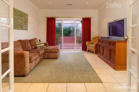 Property photo of 22 Klinberg Court West Albury NSW 2640