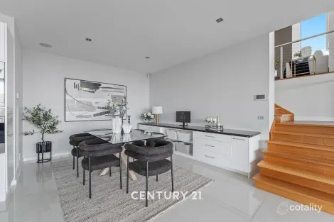 Property photo of 10 Panoramic Terrace Berwick VIC 3806