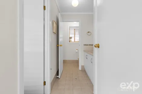 Property photo of 24 Iberia Way Smithfield SA 5114