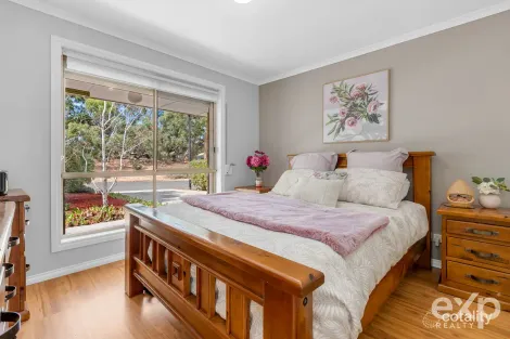 Property photo of 24 Iberia Way Smithfield SA 5114