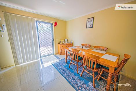 Property photo of 3/13 Lindsay Court Melton VIC 3337