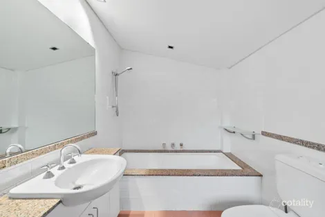 Property photo of 16/11-15 Young Street Paddington NSW 2021