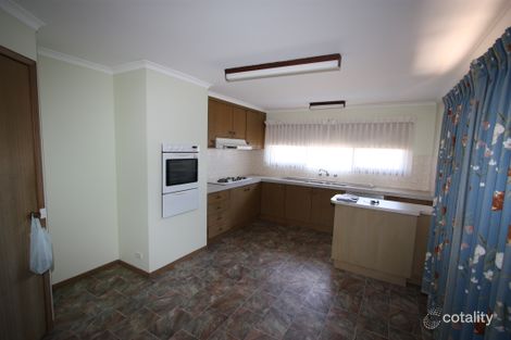 Property photo of 19 Dublin Drive Grovedale VIC 3216