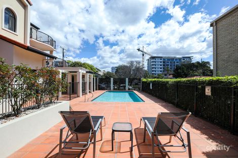 Property photo of 16/33-37 Lenneberg Street Southport QLD 4215