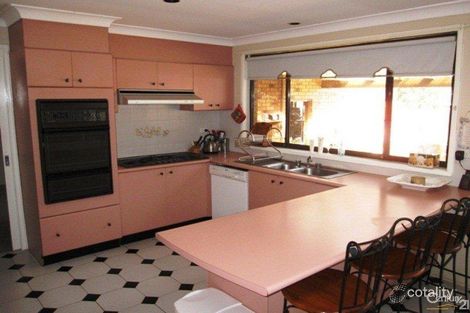 Property photo of 21 Waterfall Crescent Cranebrook NSW 2749