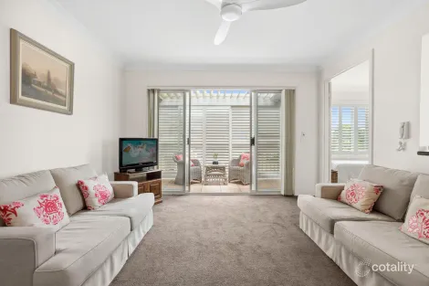 Property photo of 13/8-12 Banksia Street Dee Why NSW 2099