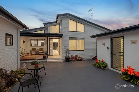 Property photo of 28 Morton Crescent Davistown NSW 2251