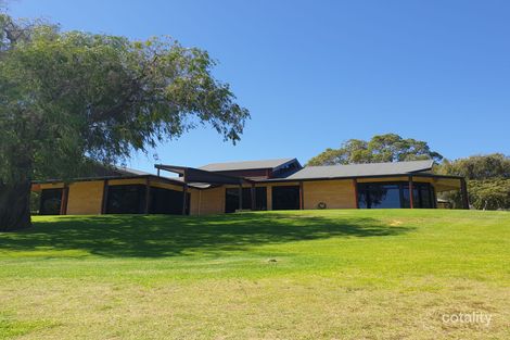 Property photo of 14 Fletcher Court Leschenault WA 6233