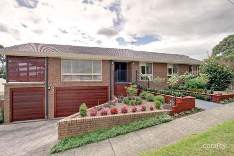 37 Woodville Rd, Mooroolbark, VIC 3138