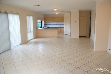 Property photo of 2 David Mews Mardi NSW 2259