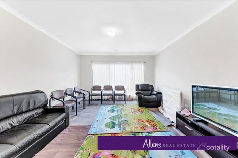 52 Aayana St, Cranbourne East, VIC 3977
