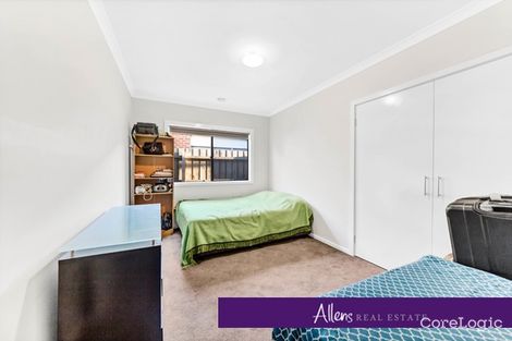 Property photo of 52 Aayana Street Cranbourne East VIC 3977