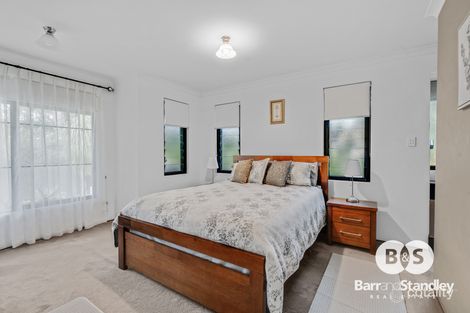 Property photo of 14 Quonday Way Dalyellup WA 6230
