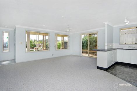 Property photo of 2/4 Supply Close Bateau Bay NSW 2261